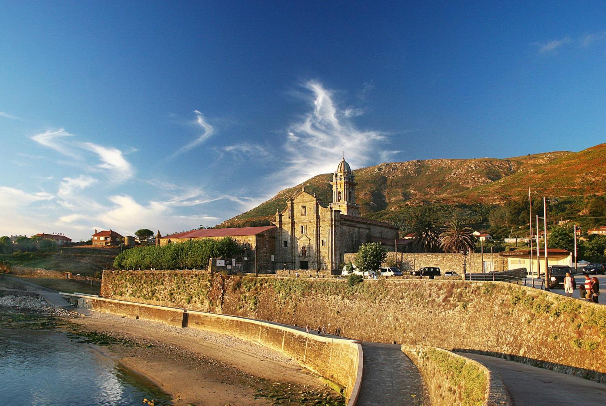 La Casa Alta En La Ruta Del Camino De Santiago A Guarda